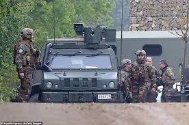 Jurgen conings, 46, was on the run after escaping from his home near. Anti Lockdown Rambo Staked Out My House Says Belgium S Top Covid Expert Daily Mail Online