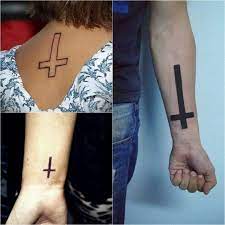 Pastor with 666 tattoo claims to be divine. Pin Na Doske Queen Crown Tattoo