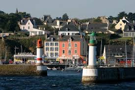 1 chambre au total 2 chambres au total 3 chambres au total 4 chambres au total 5 chambres au total 6 chambres au total 7 chambres au en poursuivant votre navigation sur ce site, vous acceptez l'utilisation de cookies pour vous proposer des offres adaptées. Sortie Journee Et Week End Voile En Voilier Avec Skipper En Bretagne Sud