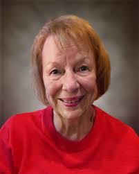 Kim Gillet's Instagram, Twitter & Facebook