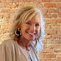 Gwendolyn Faulkner's Instagram, Twitter & Facebook