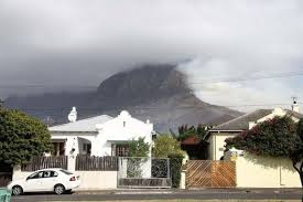 It protects the natural environment of the table mountain chain, and in particular the rare fynbos vegetation. Ehwbfybhruy87m