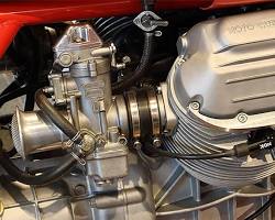 Gambar cleaning motorcycle carburetor