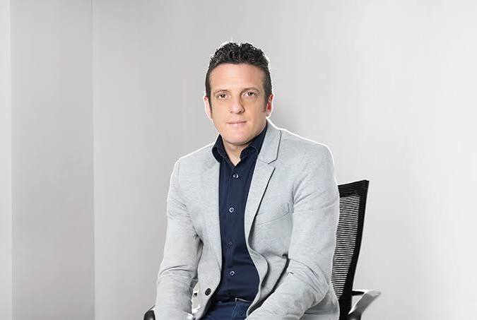 Mauro Szeta - Revista Watt