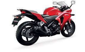 Find 250 cbr from a vast selection of motorcycles. Honda Cbr 250r Price 2021 Mileage Specs Images Of Cbr 250r Carandbike