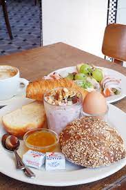 breakfast at kafischnaps zurich cafes zurich blog mitzie mee
