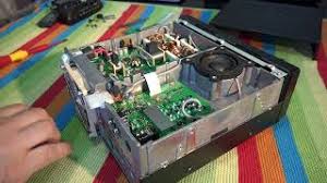 They probably did that to overcome crosstalk in the data cable. Modifikation Icom Ic 7300 Erhohung Der Mittleren Leistung Bei Ssb Von Sp3rnz