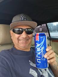 let's go Yankees go for the sweep cheers Yankees fans 🍻