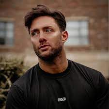 Geordie Shore's Ricci Guarnaccio leaves reality TV behind as he signs  record deal 