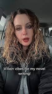 Maranda Collins's Instagram, Twitter & Facebook