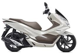 Honda Pcx 2019 Evoluir E Preciso Motonline Moped Scooter Honda Motorcycle