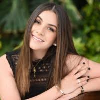 60+ perfiles de «Samara Martin»