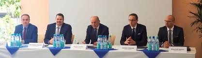 Ihr verlässlicher partner in der region. Vr Bank Bamberg Eg Und Volksbank Forchheim Eg Planen Gemeinsame Zukunft Vr Bank Bamberg Forchheim Eg