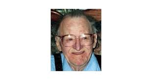 Russell Selman Obituary (2006)