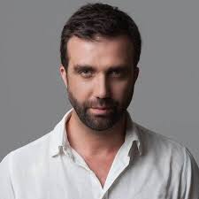 Carlos Vargas Tracks & Releases