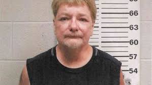 Huntingdon man robbed Walgreens at knifepoint, police say