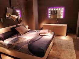 Simply choose the furniture design and color that you believe will fit in your bedroom and you'll surely be amazed by the beauty that vanity sets can provide. Makeup Mirror With Lights How To Choose The Best One Cantoni