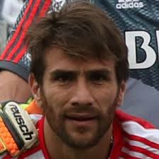 Latest on river plate midfielder leonardo ponzio including news, stats, videos, highlights and more on espn. Leonardo Ponzio Bio Family Trivia Famous Birthdays