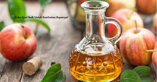 Cuka apel adalah minuman yang dibuat dengan cara melumatkan apel dan memeras cairannya. Rupanya Banyak Manfaat Cuka Epal Boleh Diamalkan Nona
