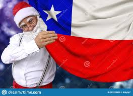 En 2015 este sector fue la sexta actividad económica, generó más de usd 2 900 millones, equivalentes al 3,2 % del pib nacional, y empleó a 316 000 personas. Santa Claus Con Barba Sostiene Una Hermosa Bandera Nacional De Color Del Estado De Chile Sobre Tela Concepto De Turismo Ano Nue Imagen De Archivo Imagen De Hermosa Nacional 163220609