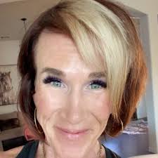 Sandi Krakowski (@SandiKrakowski)