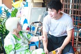 The country lacks professionals to handle senior citizens. Taking Care Of The Elderly In Malaysia
