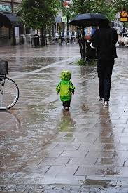 Drizzles Deluges Awwwwwwww Such A Cute Little One Enjoying The Rain Walking In The Rain Rainbow Rain Rainy Night