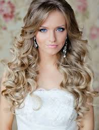 Cascade Curls Wedding Hair Bridal Hair Curls Down Wedding Hair Loose Curls Down Wedding Hair Long Curls Long Hair Styles Curly Wedding Hair Bride Hairstyles