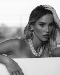 Alexandria Underwood's Instagram, Twitter & Facebook