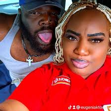 Do y'all buy Valentines Day gifts for the hubby?