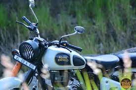 Classic 350 Ash Royal Enfield Hd Wallpapers Bullet Bike Royal Enfield Royal Enfield Wallpapers