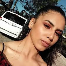 Elizabeth Collazo's Instagram, Twitter & Facebook