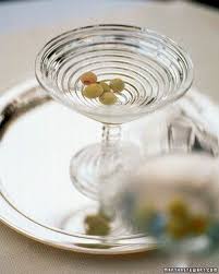 Martini Recipe In 2020 Apple Martini Classic Cocktails Vodka Martini