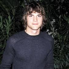 We were pretty surprised when it was announced that ashton kutcher would play steve jobs in a biopic about the apple founder, but seeing is believing. Ashton Kutcher Young Ashton Kutcher Ashton Kutcher Michael Kelso