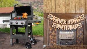 Cool distance senior party ideas : 15 Ways To Still Celebrate 2020 Graduation With Friends And Family