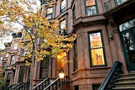 Inspecting the condition of brownstone. Buying A Nyc Brownstone Here Are 10 Things To Consider