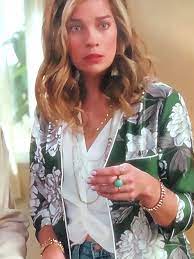 Alexis Rose Outfits Fashion On Schitts Creek Annie Murphy Wornontv Net Dressy Outfits Embroidered Dress A Line Dress