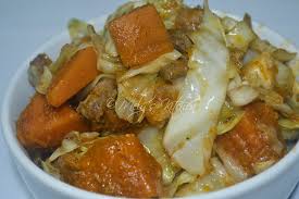 Ginataang kalabasa at sitaw for ingredients and exact measurements, visit ginataang hipon, sitaw, at kalabasa is shrimp with string beans and squash cooked in coconut milk. Mely S Kitchen Ginisang Repolyo At Kalabasa Yummy Vegetable Recipes Vegetable Recipes Entree Recipes