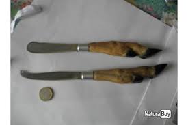 Couteau A Fromage Et Fourchette Pied De Biche Couteaux De Table Et De Cuisine 5145091