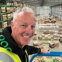 100+ "Alan Newton" profiles