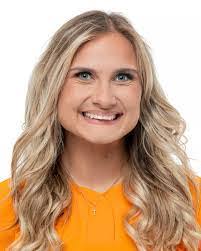 Jackie Barham's Instagram, Twitter & Facebook