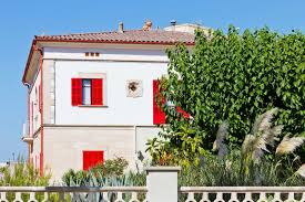 A beautiful tuscan farmhouse was renovated by interior architecture studio d. Mediterranes Haus Bauen Jetzt Auf Www Immobilien Journal De