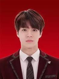 Kalau gitu pakai cara saya saja. 29 Ide Nct Background Merah Kartu Dompet Foto Paspor