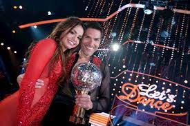 Последние твиты от let's dance (@rtl_letsdance). Let S Dance Am 29 5 2020 Profi Challenge Gewinner Tanzpaare Musik Tanzer Tanze