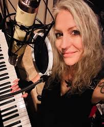 Jane Crow (@jane.crow) • Instagram photos and videos