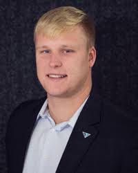 Kelly Croghan's Instagram, Twitter & Facebook