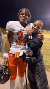 Profile for Mario Holt