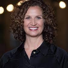 Sandra Brasington's Instagram, Twitter & Facebook