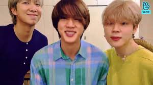 Diganme que no soy la única que vino a ver el video solo por la parte de la risa de jin y la frace de ✨stop✨ jajajajajajaj jungkook corrigiendolo . Eng Sub Bts Live Vlive Full 2021 03 13 Jin Rm Jimin Vlive 2021 Youtube