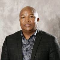 Thami Dube's Instagram, Twitter & Facebook